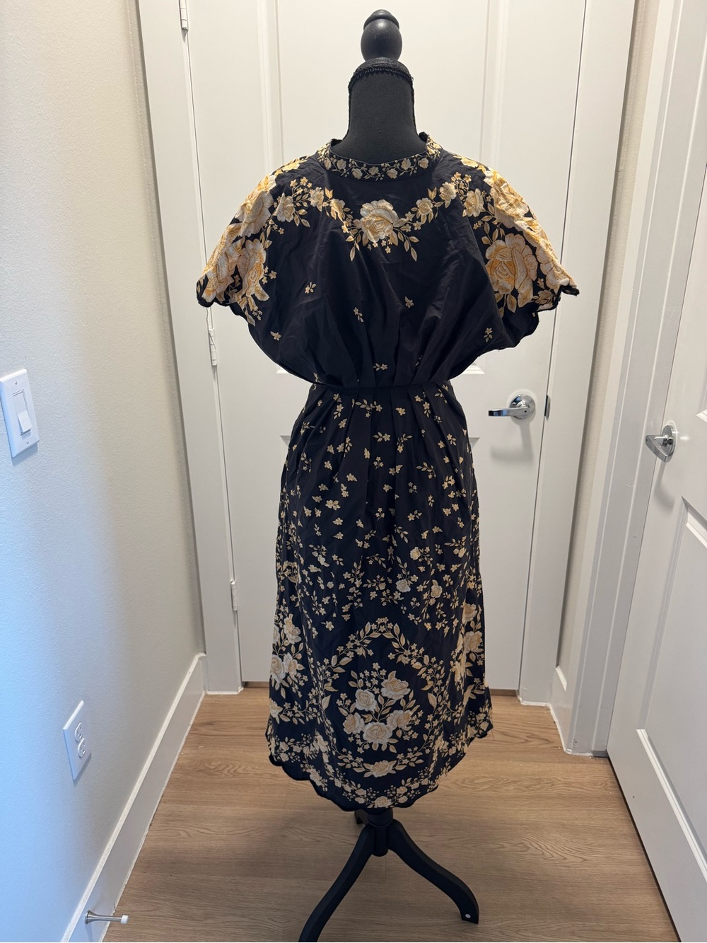 FARM Rio Black Midi Dress with Yellow Floral Embroidery - Picture 3 of 10